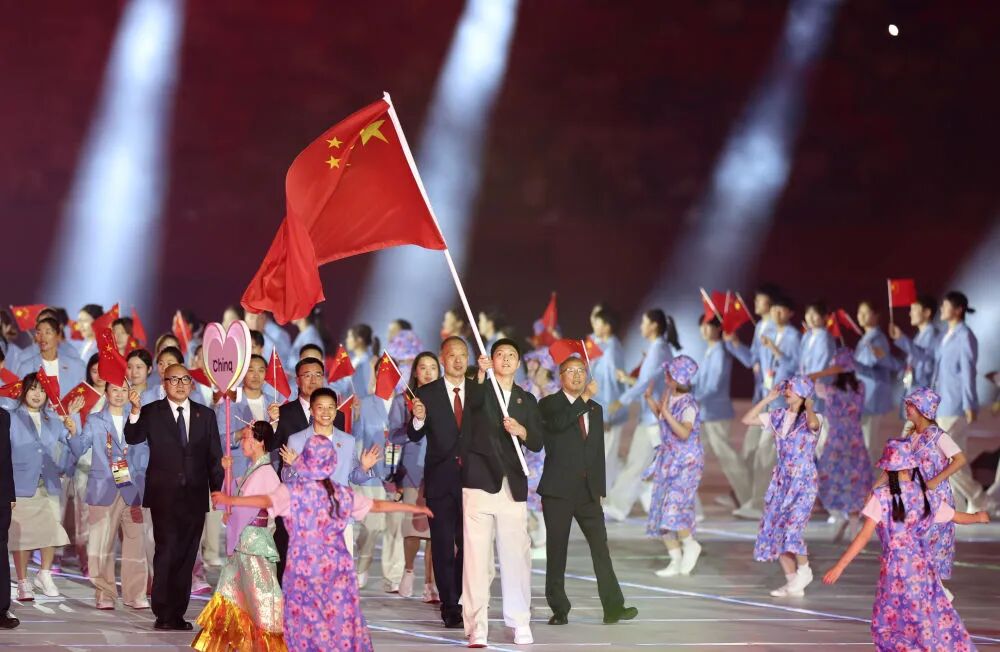 图片[1]-连续12届第一！中国体育代表团又刷新纪录了！闭幕式旗手揭晓→-八博网